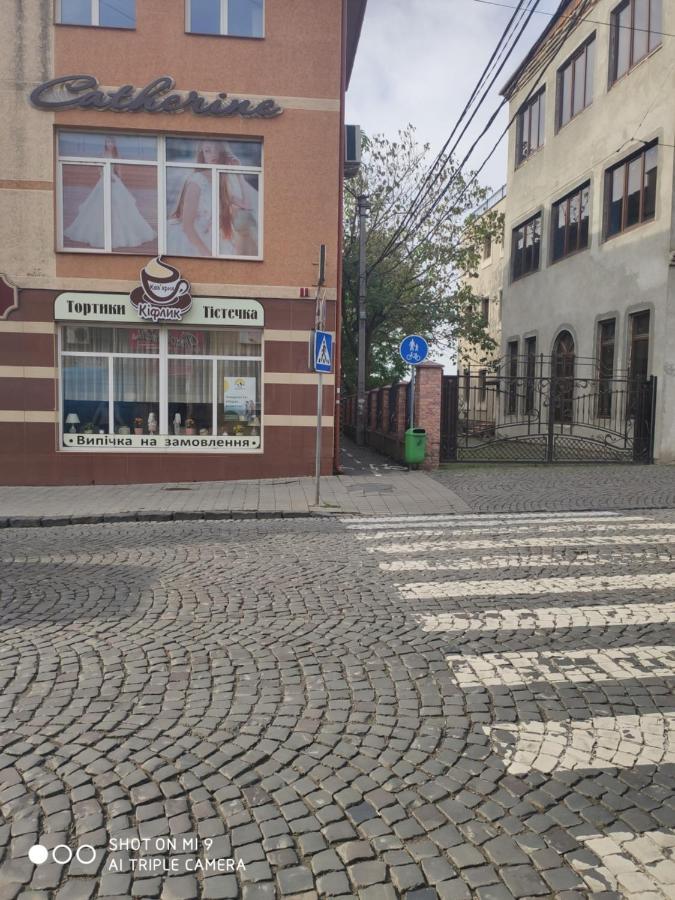 Domovik Korzo * Mukacheve